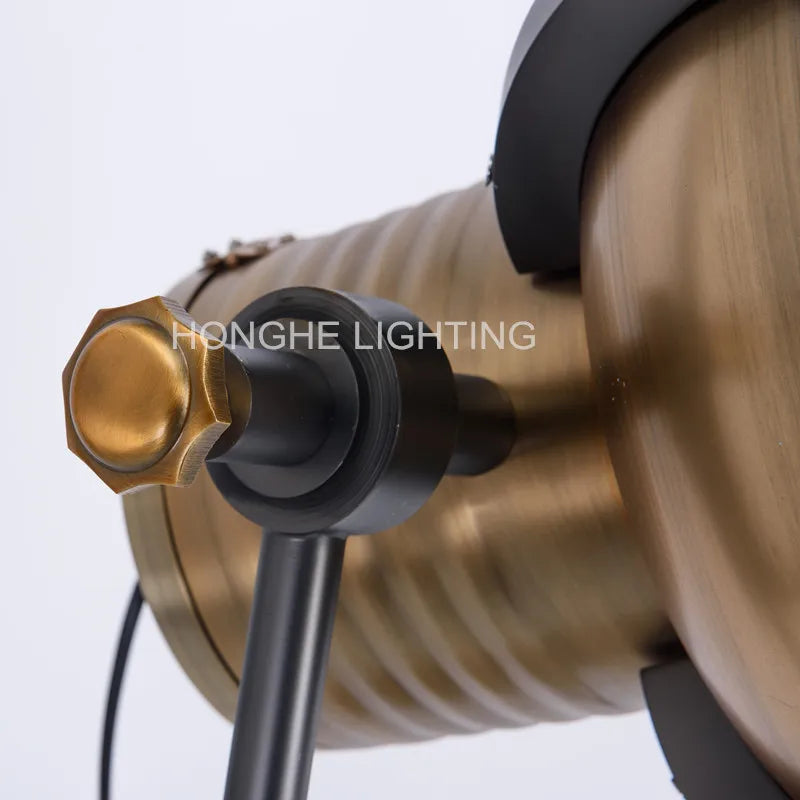 lampadaire en métal lourd style rétro industriel pour divers espaces - vue 7 sur 6