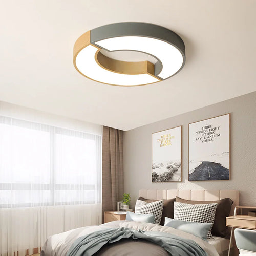 Nordic minimalist round wooden LED ceiling light