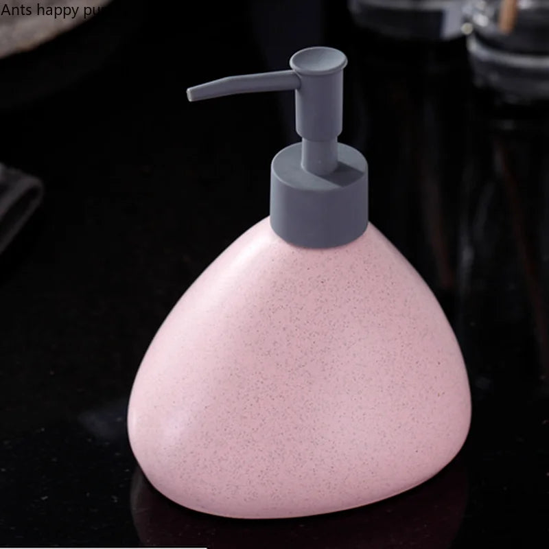 bouteille en céramique pour lotion savon et gel douche - vue 5 sur 13