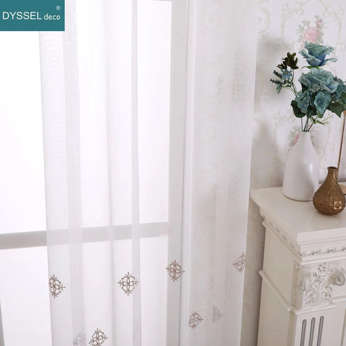 Voilage tulle brodé fleurs bord festonné style européen