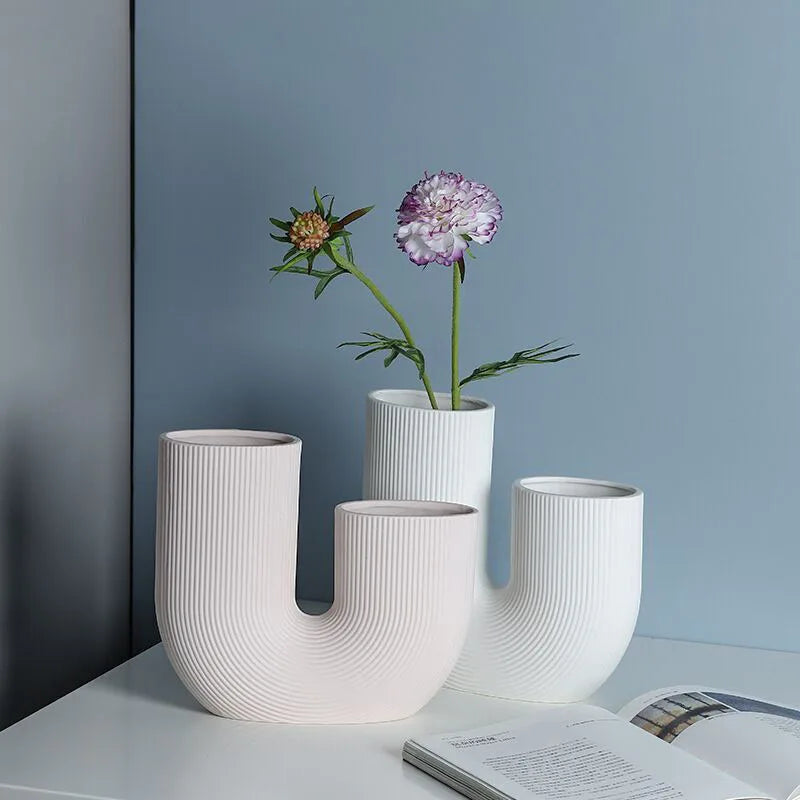 Nordic Ceramic Vase for Home Decoration, Simple Flower Pot, Living Room, Interior, Office, Desktop, Table Decor, Accessories - vue 3 sur 9