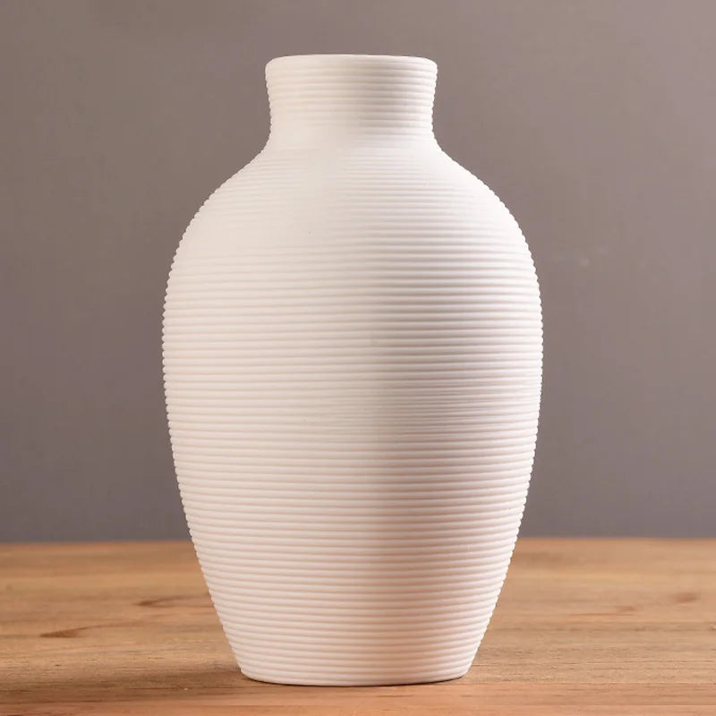 vase en céramique moderne pour décoration intérieure de fleurs - vue 9 sur 11