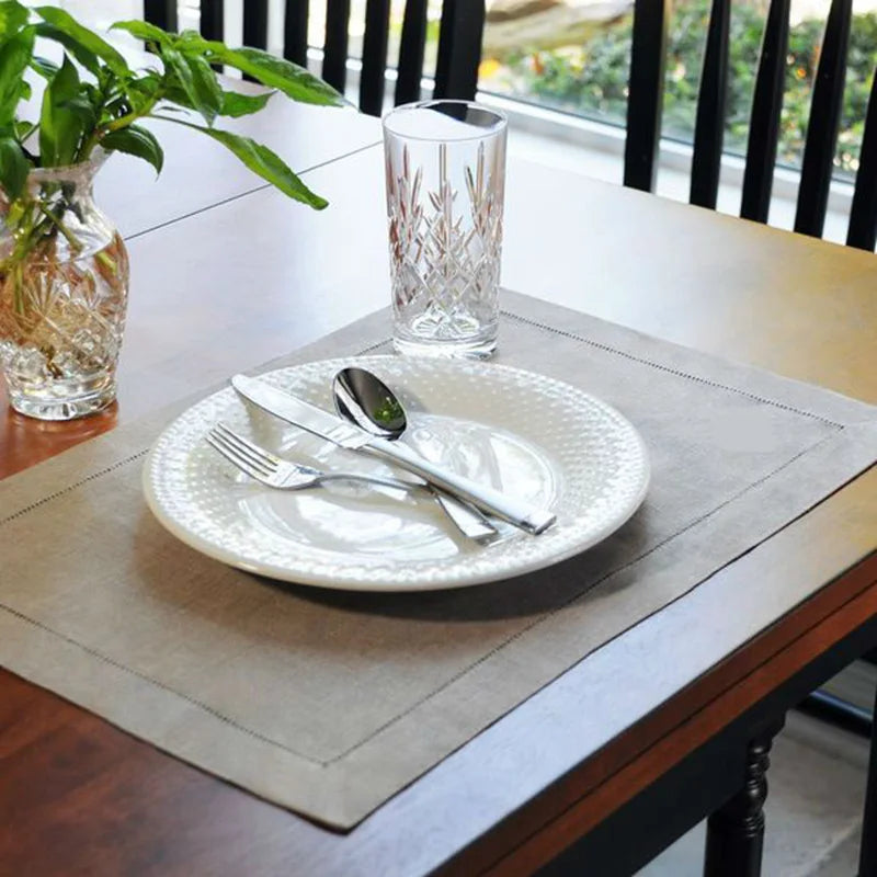 Serviette de table dentelle brodée style europe lin - vue 8 sur 13