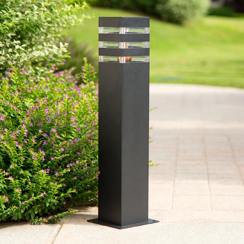 Outdoor aluminium LED lamp for garden and gate lighting - vue 4 sur 10