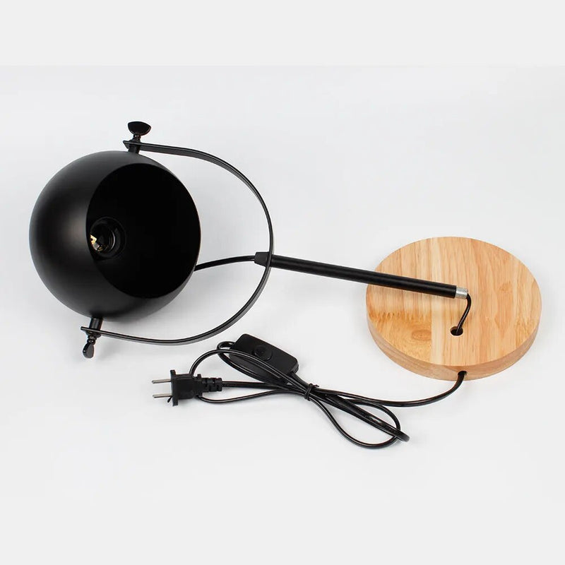 Lampe de table bois nordique et métal à intensité variable
