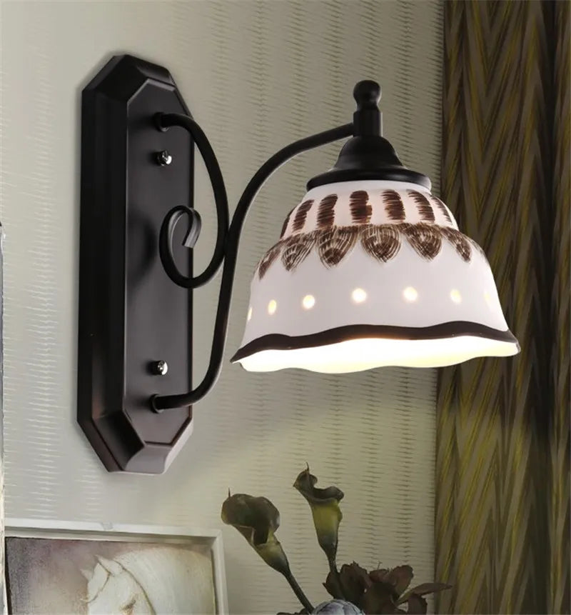 plafonnier moderne en céramique et métal noir design élégant - vue 6 sur 13