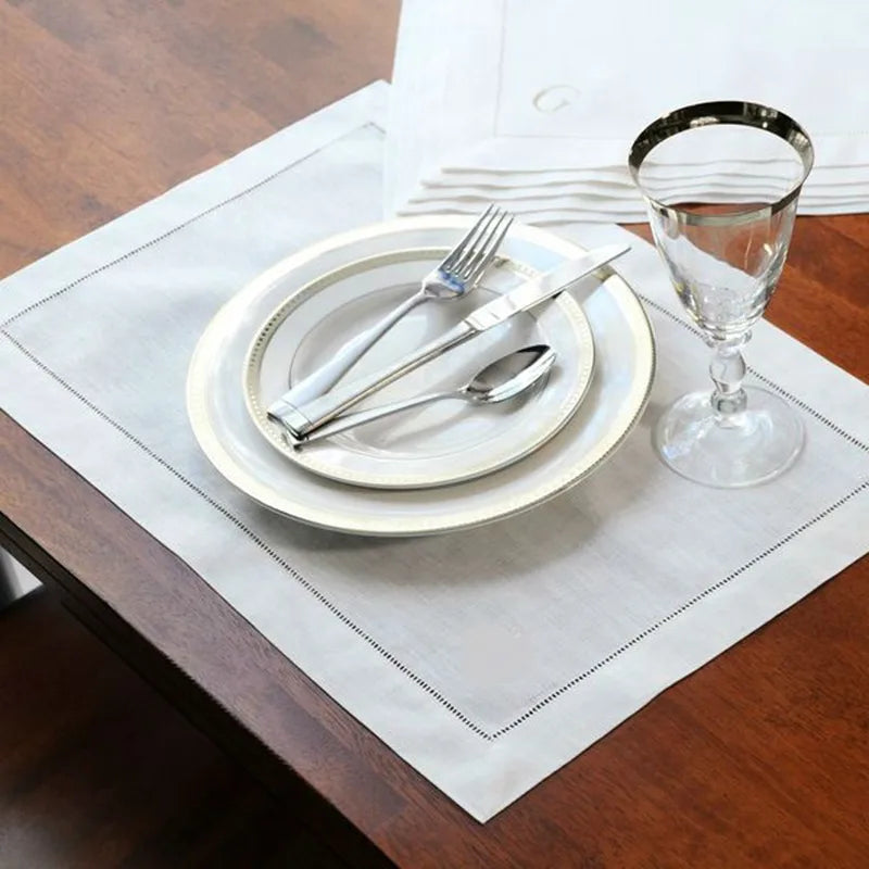 Serviette de table lot de six lin brodé - vue 5 sur 5