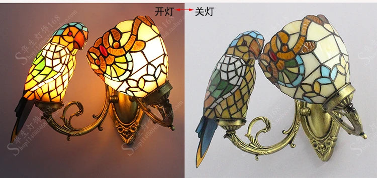 lampe de chevet perroquet design créatif en verre teinté - vue 3 sur 3