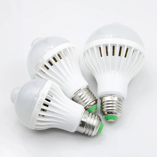 capteur de mouvement infrarouge avec lampe à led intelligente