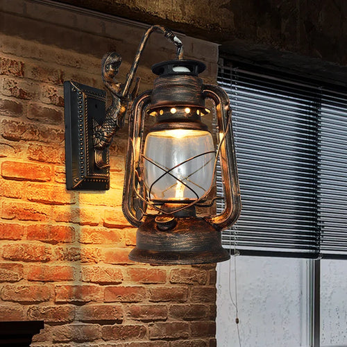 Retro Barn Lantern European Kerosene Wall Lamp Bedroom Bedside wall Lights,Wrought Iron glass Shade Restaurant Bar Aisle Sconce - vue 5 sur 9