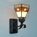 Retro minimalist Tiffany glass and copper table lamp for European decor