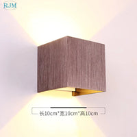 applique murale led carrée en aluminium design minimaliste et créatif