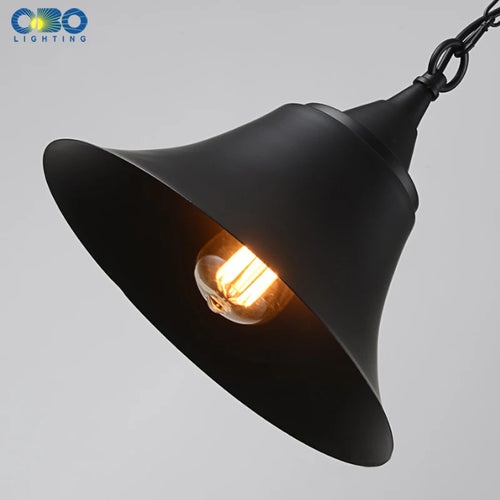 Vintage black metal horn design pendant light for interiors - vue 3 sur 5