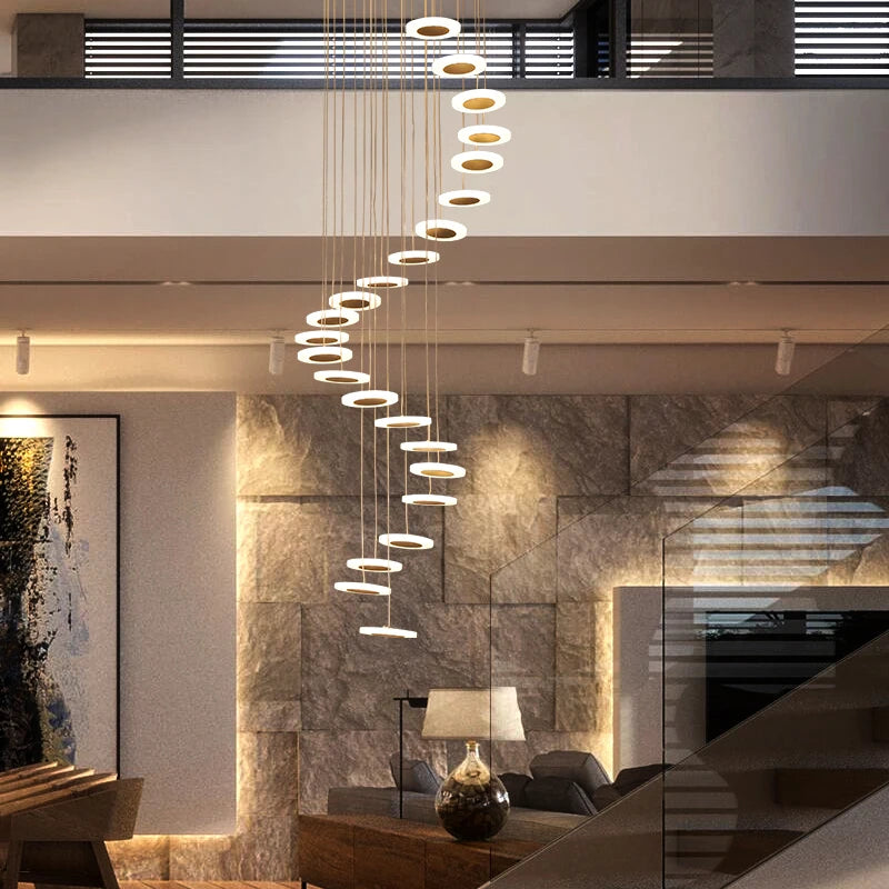 lustre en acrylique pour escalier et espace décoratif - vue 5 sur 9