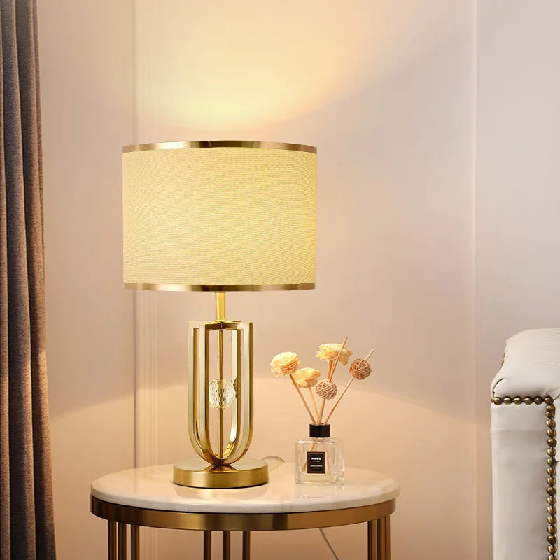 Postmodern Nordic minimalist luxury table lamp - vue 4 sur 12