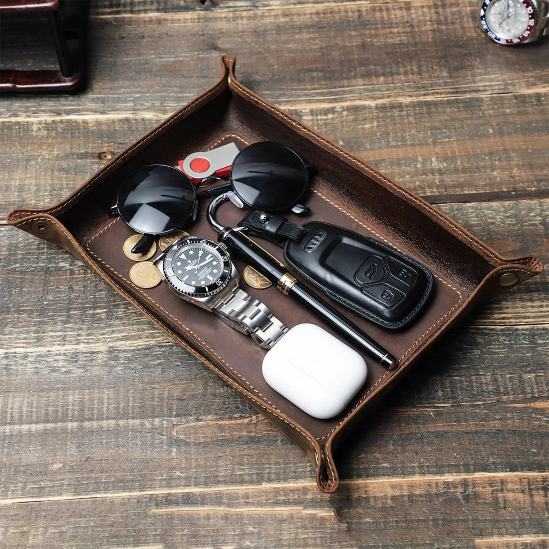 plateaux de rangement pliables en cuir véritable pour bureau et clés - vue 3 sur 8