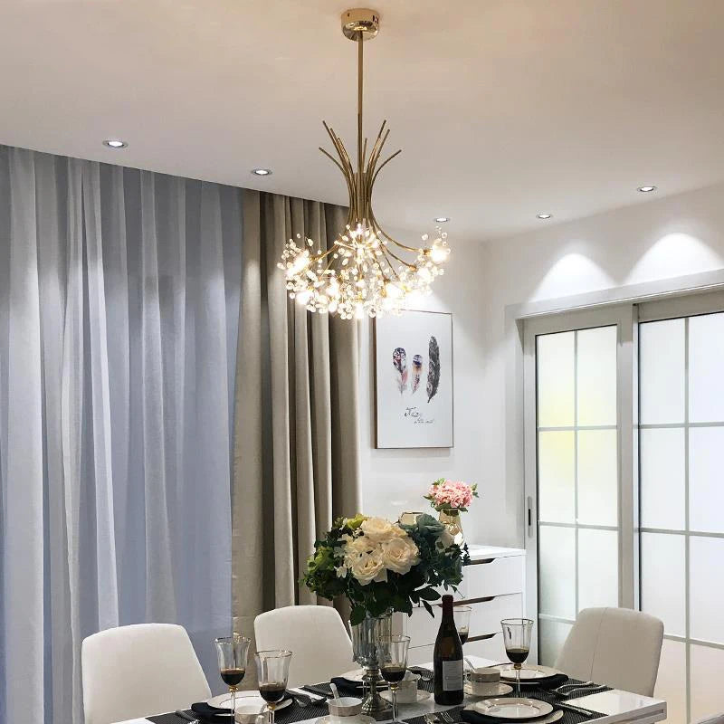 suspension en cristal doré pour un éclairage élégant