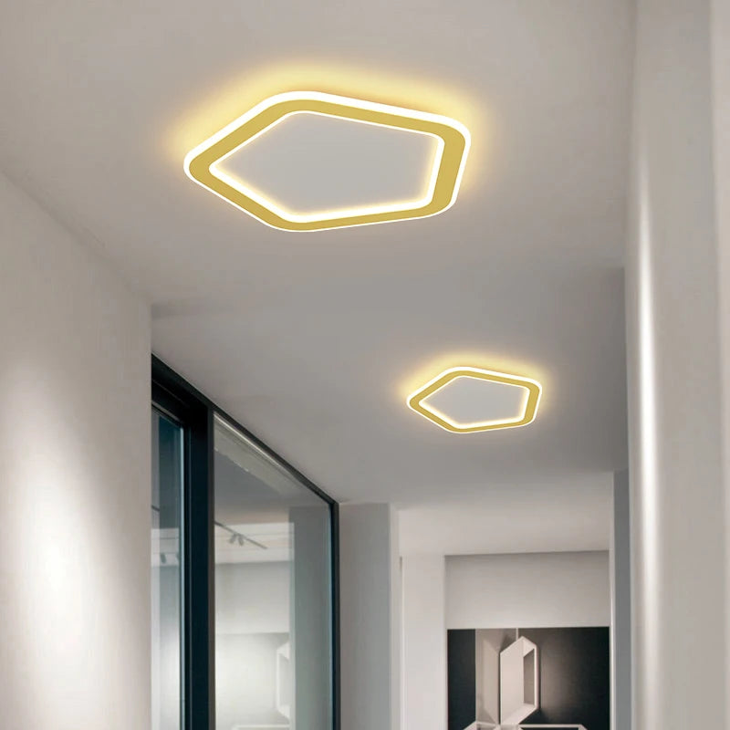 Minimalist nordic LED ceiling light for indoor lighting - vue 5 sur 15