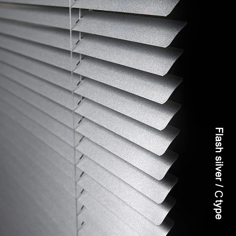 Store vénitien aluminium lames 25mm humidité salle bain