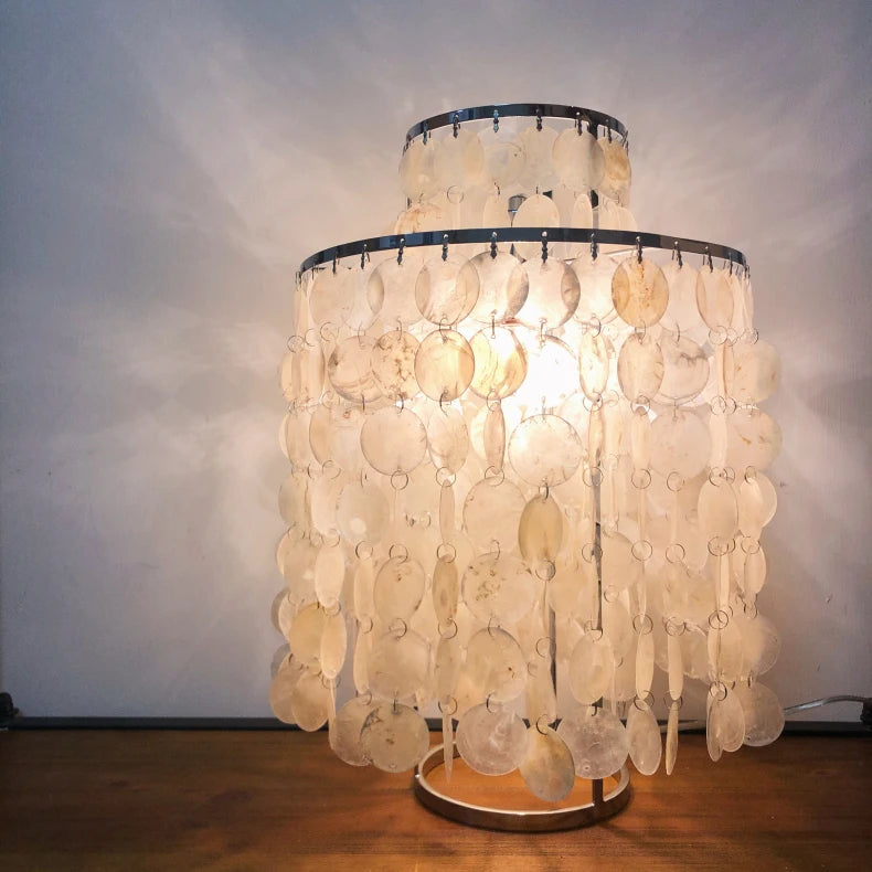 (80j - 5juin) Lampe à poser moderne LED avec plaques nacrées Loredi - vue 4 sur 10
