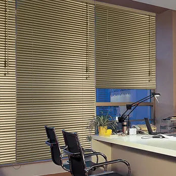 Store vénitien aluminium lames 25mm humidité salle bain