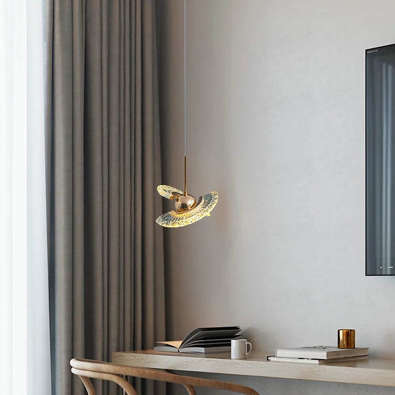 lustre design ufo pour décoration moderne de chambre - vue 4 sur 7