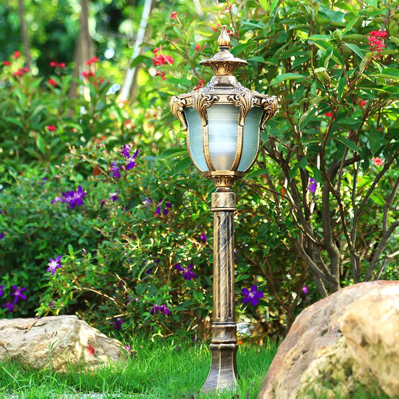 lampe de pelouse led étanche pour jardin et extérieur - vue 4 sur 10