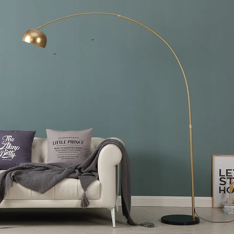 lampadaire nordique led en fer simple avec base en marbre