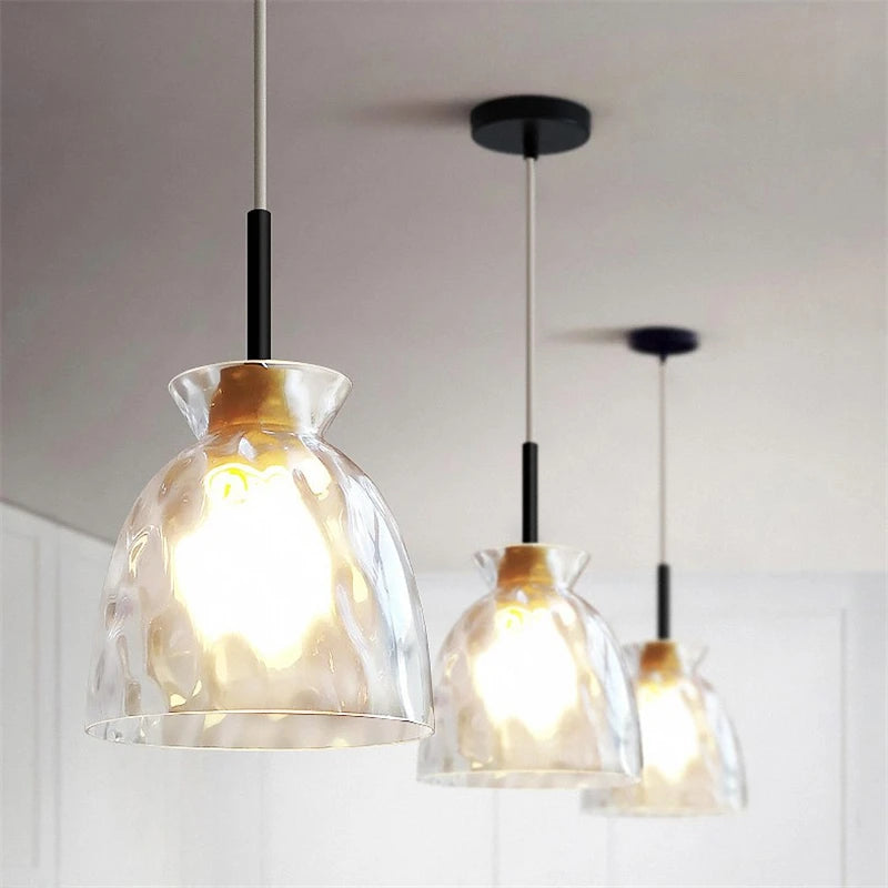 suspension led en verre grain d'eau et bois nordique rétro - vue 4 sur 11