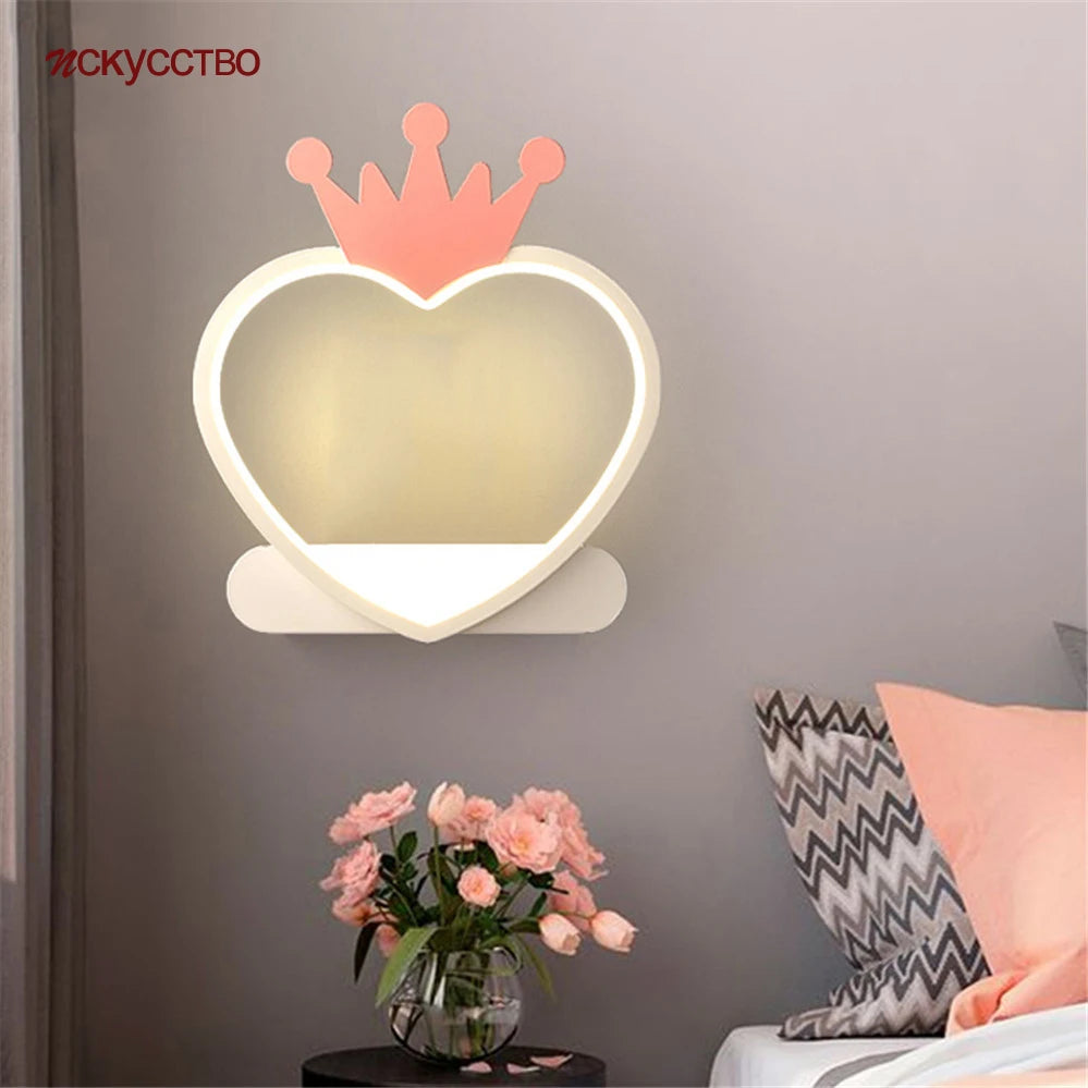 étagère métallique coeur nordique avec lampe led murale pour enfants - vue 2 sur 10