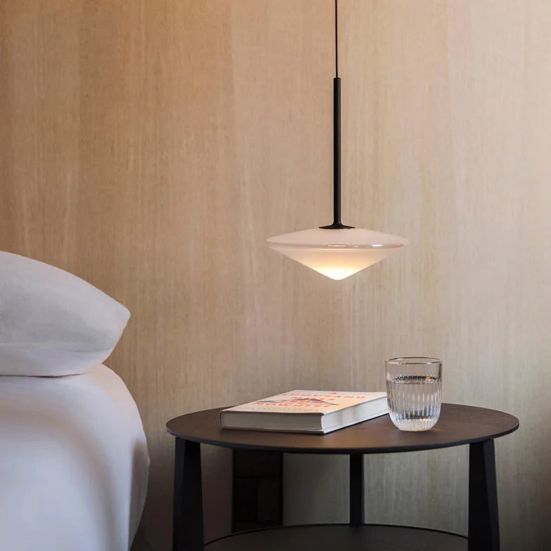 Suspension design en verre soucoupe volante forme