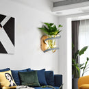 applique murale nordique en bois avec plante verte pour ambiance chaleureuse