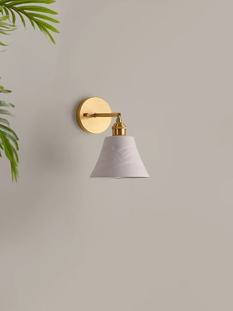 applique murale en céramique et cuivre design nordique luxe - vue 5 sur 6