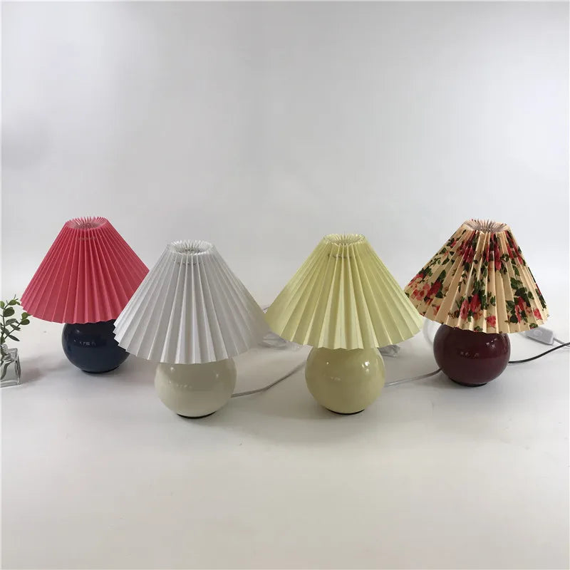 Lampe plissée bois rotin moderne LED bureau et table - vue 5 sur 21