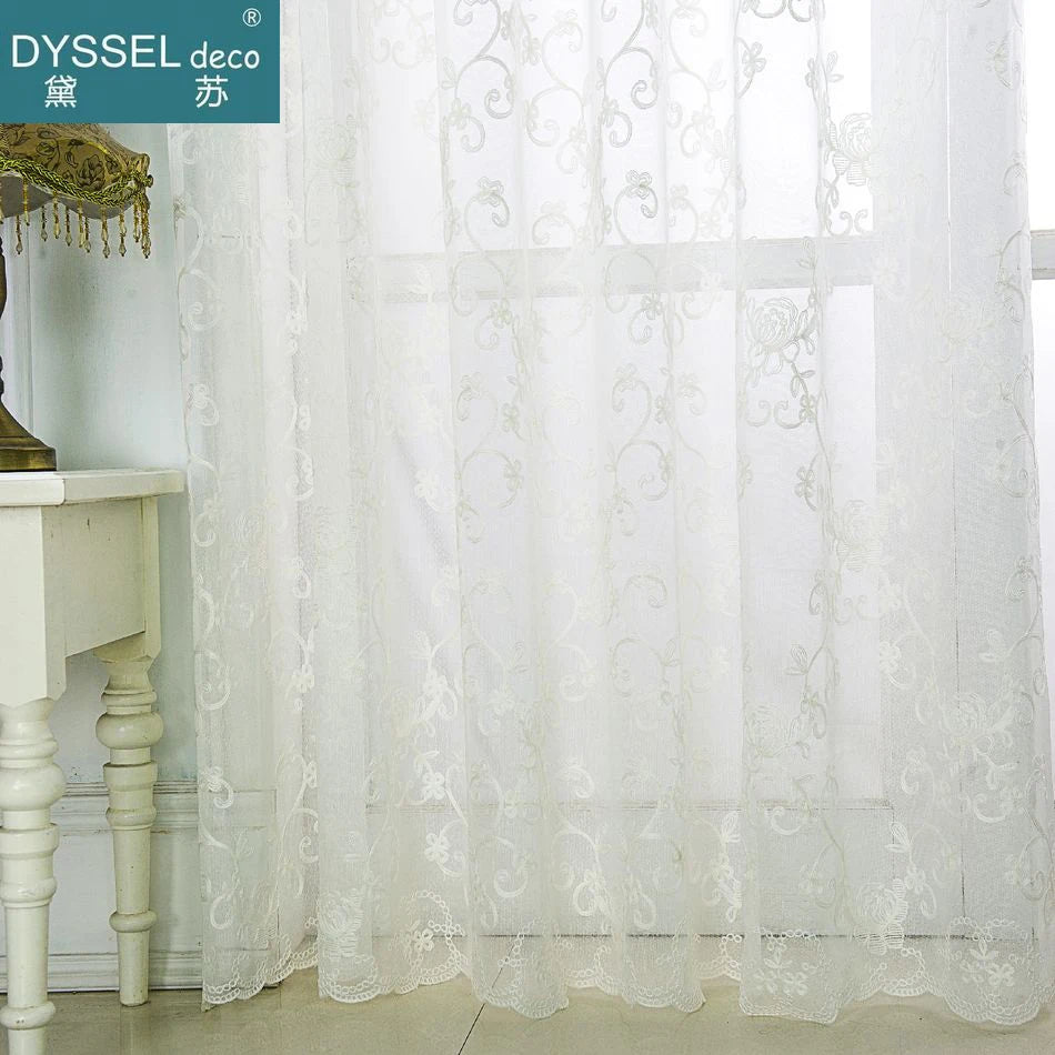 Voilage brodé fleurs festonné style classique romantique fenêtre - vue 5 sur 6