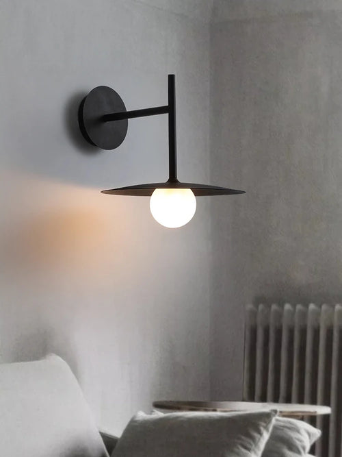 Minimalist wall light for modern interior decoration - vue 3 sur 12
