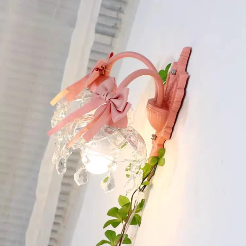 applique murale princesse en verre cristal avec nœud rose - vue 4 sur 8
