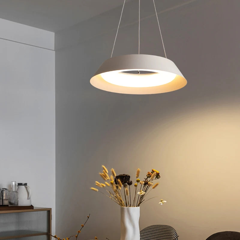 lustre led minimaliste moderne créatif bar rond suspension - vue 4 sur 10