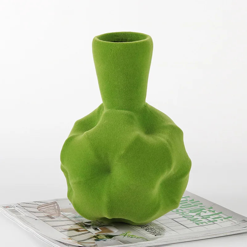 vase en résine flocage abstrait pour décoration artisanale - vue 5 sur 6
