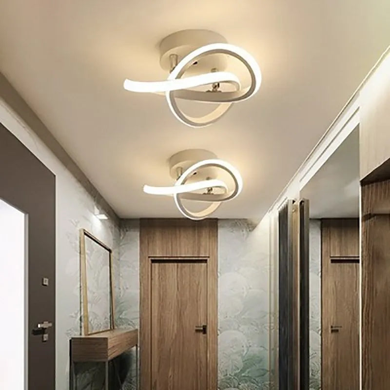 Minimalist rounded LED ceiling light - vue 4 sur 10