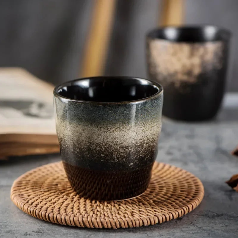 Tasse à thé japonaise en grès style minimaliste - vue 5 sur 7