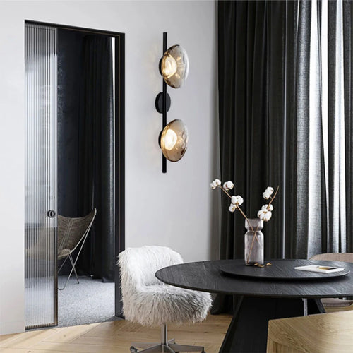 Modern minimalist glass LED wall light for interior decoration - vue 5 sur 17