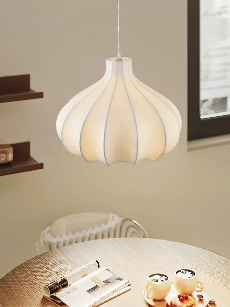 lustre japonais en soie d'oignon style wabi sabi pour intérieur élégant - vue 6 sur 9