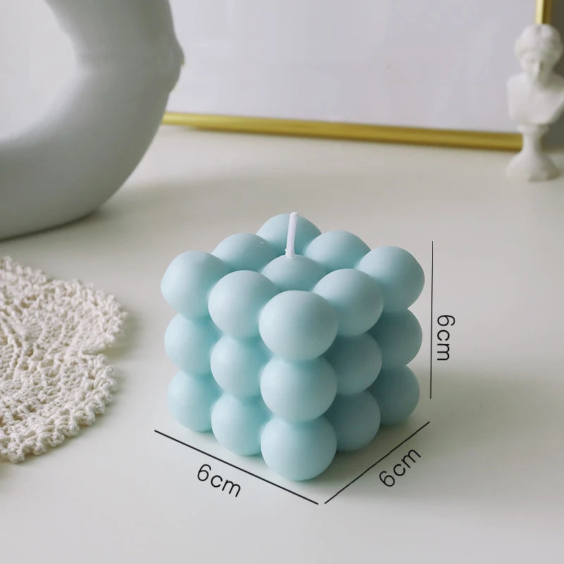 bougie parfumée big cube pour décoration moderne et aromathérapie - vue 30 sur 39