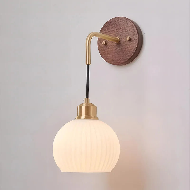 Walnut Wood Wall light, Wabi-sabi Modern style, Wall Sconces for Bedroom, Living, Corridor, Aisle balcony, Entrance Hall - vue 7 sur 7