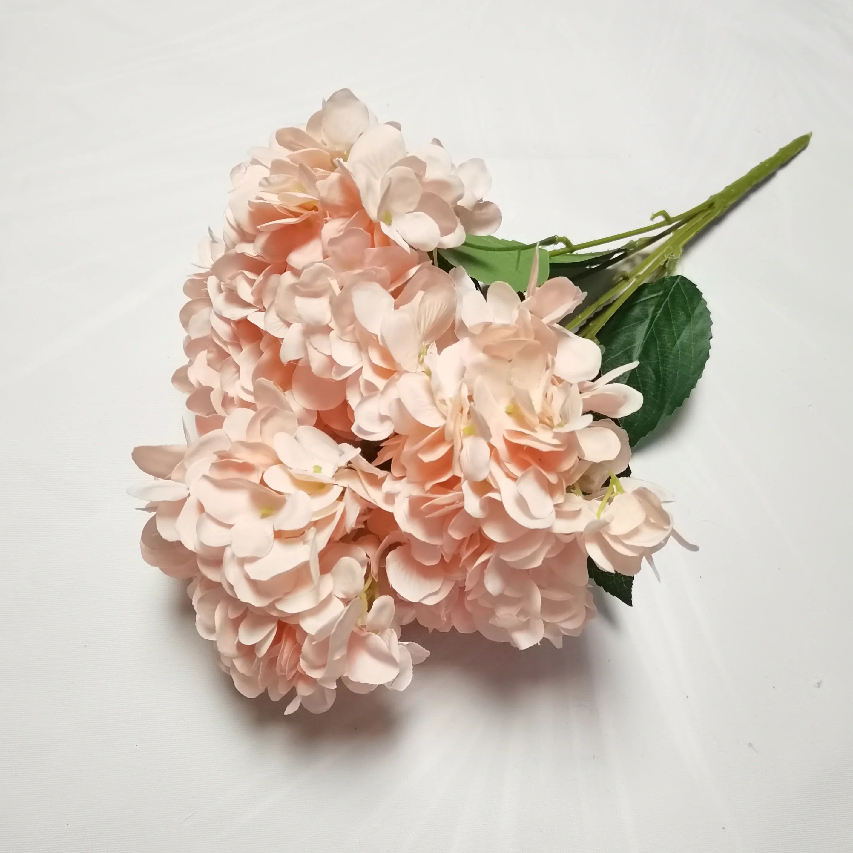 bouquets d'hortensias artificiels en soie pour décoration florale - vue 8 sur 12