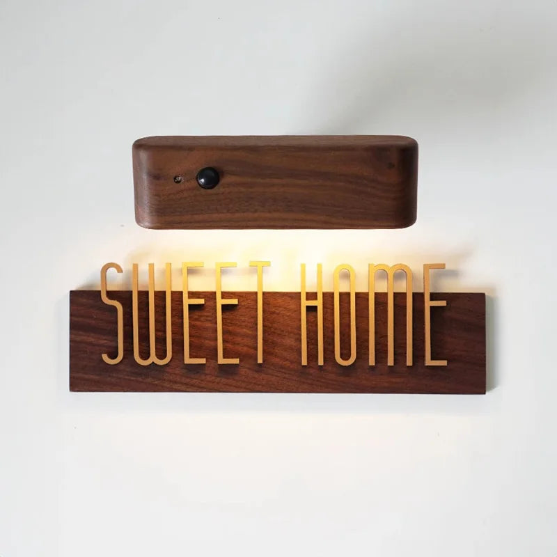 DIY Customizable English alphabet Walnut Wood Retro, Decorative Plaque Charge Inductive Lighting for Entrance Door, commercial - vue 3 sur 6