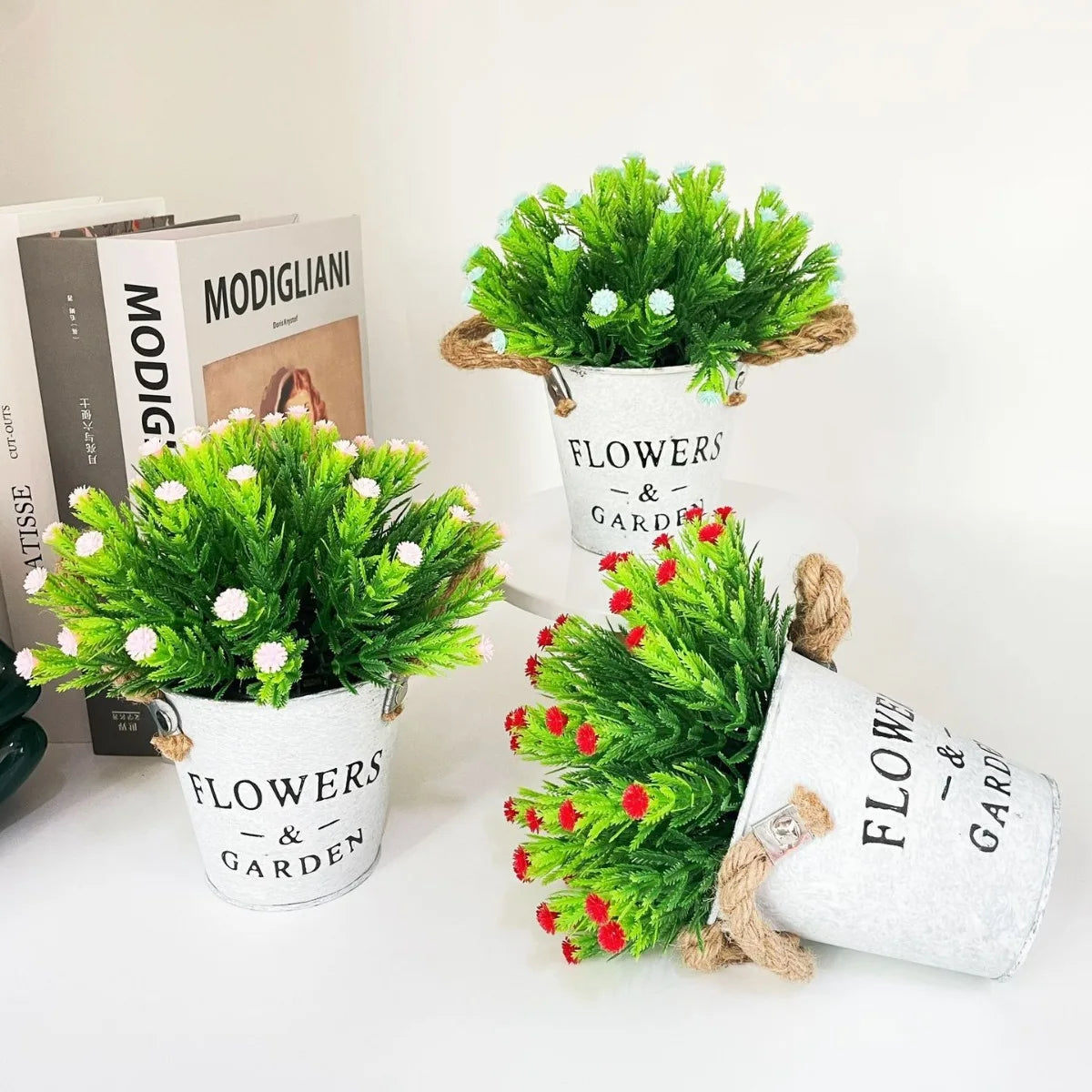 fleur artificielle en pot pour décoration créative et festive - vue 5 sur 10