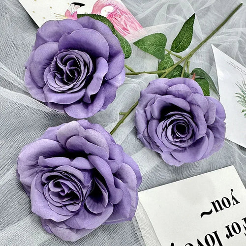 décoration florale en soie avec roses et branches pour fêtes - vue 13 sur 14