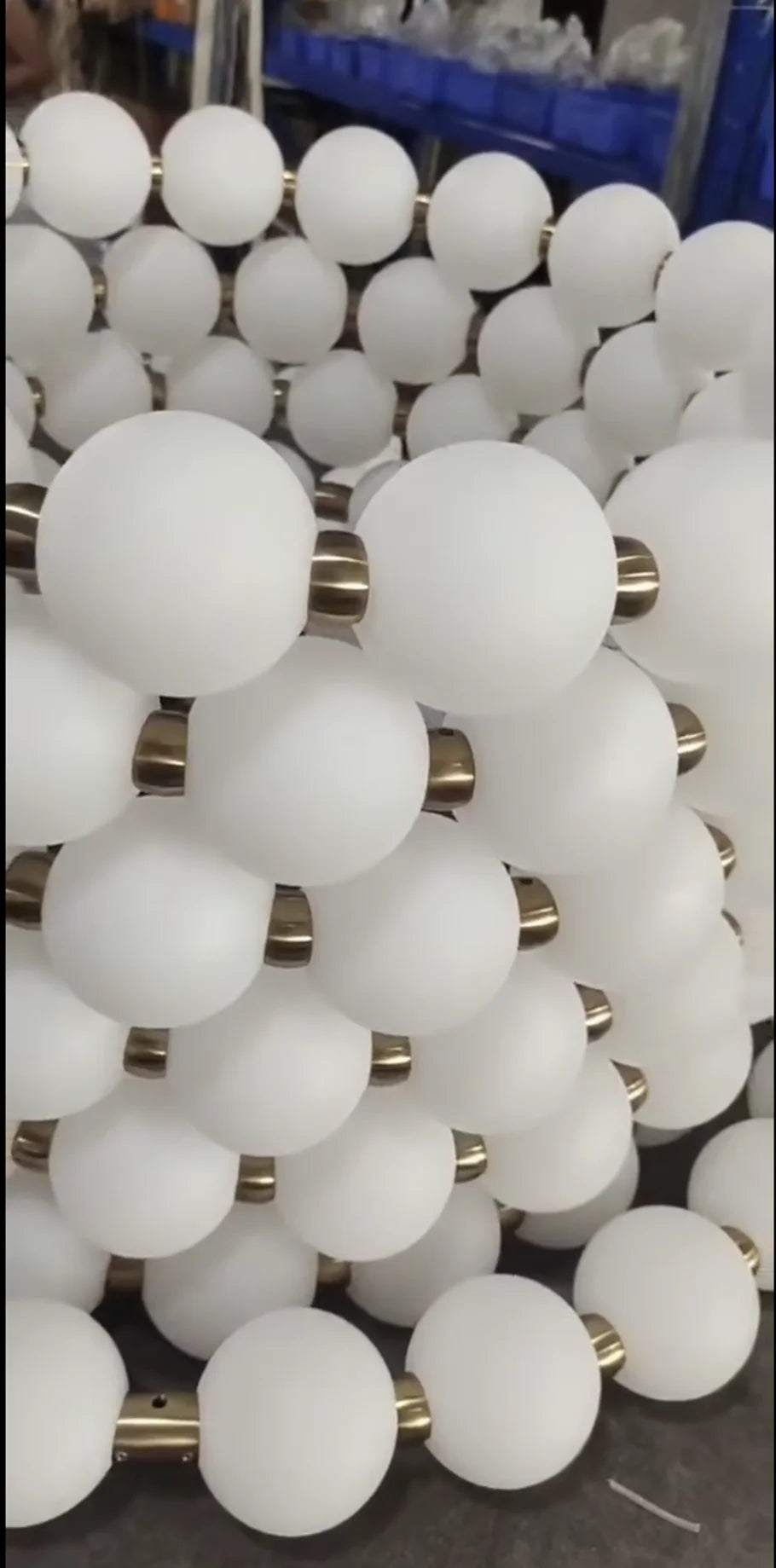 Lustre nordique en forme de haricot magique - vue 7 sur 19